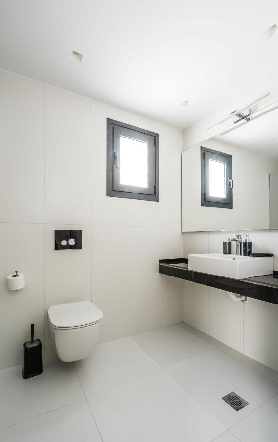 Villa Daniela & Apartments Куцунари Екстериор снимка
